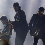 Morat estrena año con una versión mariachi junto a nieta de Vicente Fernández