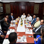 Unen esfuerzos para enfrentar cambio climático y uso de plástico en el país