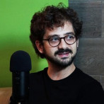 José María Cabral protesta bañándose en público frente al Ministerio de Medio Ambiente