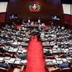Diputados aprueban que becados que no regresen al país devuelvan al Gobierno costo de estudios