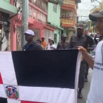 Comunitarios de Los Tres Brazos marchan 