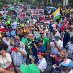 Ambientalistas protestaron frente al Palacio Nacional en contra de la privatización del agua