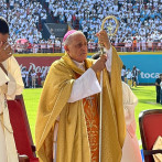 Corpus Christi: Arzobispo de Santiago llama a doblar rodillas ante el Santísimo para no corromperse