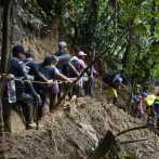 Panamá prevé nuevo récord de migrantes que cruzan selva del Darién hacia EEUU