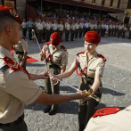 La princesa Leonor recibe el sable que la acredita simbólicamente como dama cadete