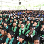 UNPHU gradúa a 765 nuevos profesionales