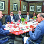 Su fuerza: Experiencia legislativa, justicia y municipalidad