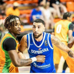 Escogen los 12 jugadores que estarán por Dominicana en repechaje de basquet que inicia este martes