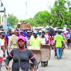 Bajo vigilancia por ántrax, haitianos cruzan al mercado binacional de Dajabón