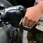 Precios del petróleo se elevan alcanzado su máximo desde 2022