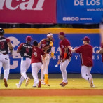 Johan Rojas decide con sencillo la victoria de los Gigantes 9-8 sobre las Estrellas