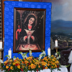Cientos de devotos católicos veneran a la Virgen de la Altagracia en la ciudad de Santo Domingo