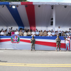 Con el desfile militar, cerraron las actividades del 27 de febrero