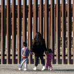 Gobierno de Trump pide al Supremo avalar expulsiones con Ley de Enemigos Extranjeros