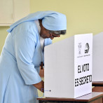 “Nos libramos o nos hundimos”: Ecuatorianos eligen presidente agobiados por narcotráfico