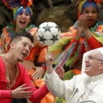 El mundo del deporte lamenta la muerte de Francisco, el papa amante del fútbol