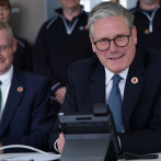 Starmer traslada a Trump que los aranceles contra aliados son 