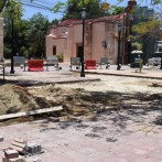 Deploran atrasos en trabajos de remozamiento del parque Duarte