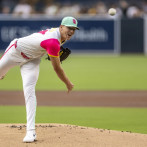 Suárez consigue un gran ponche y SD vence Piratas por décima vez consecutiva