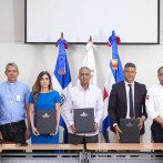 Gobierno, comunitarios y Barrick firman acuerdo para construcción presa de colas