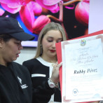 Nicolás Maduro otorga la nacionalidad venezolana a Rubby Pérez