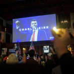 Profesionales pierden empleos por su reacción a la muerte de Kirk