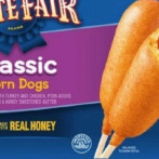 En EEUU: retiran perros calientes de maíz que podrían contener trozos de madera