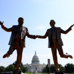 Nuevos documentos sobre el caso Epstein contienen múltiples referencias a Trump