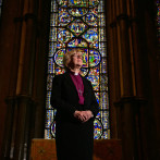 Sarah Mullally, primera mujer nombrada jefa de la Iglesia de Inglaterra