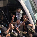 Lo último del alto el fuego en Gaza: salen libres rehenes vivos y prisioneros palestinos