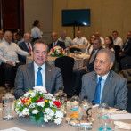 UNE propone políticas públicas que logren un mayor desarrollo competitivo en sectores productivos