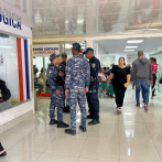 Pese a presencia policial, Oncológico del Cibao funciona con normalidad
