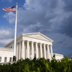 Corte Suprema de EEUU considerará si personas que fuman marihuana regularmente pueden poseer armas legalmente