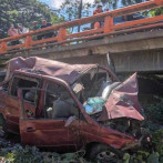 Minibús cae al vacío en Maizal durante persecución; hay 23 indocumentados lesionados