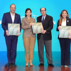 Inicia presenta libro institucional