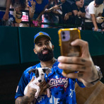 Eladio Carrión impacta la vida de cientos de niños con la quinta edición de SauceGiving