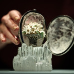 Subastan Huevo de Invierno de Fabergé en 30 millones de dólares
