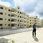 Listos pero no habitados: Vicios de construcción retrasan entrega de apartamentos a los médicos