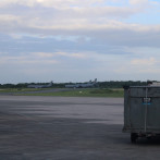 Las tropas militares de EE. UU. instalan un compamento en el AILA