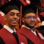 UNEV gradúa 962 nuevos profesionales; rector exhorta a vivir “sin prisa, sin atajo y con proceso”