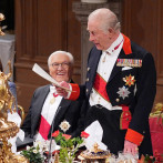 Carlos III anuncia reducirán terapia contra el cáncer