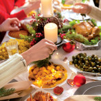 La mesa como símbolo: el ritual de compartir