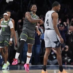 Edwards se eleva ante Wembanyama en remontada de Timberwolves en la NBA