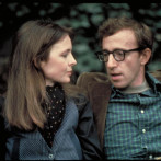 Dos extraños amantes