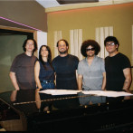 Grupo Solo Fernández firma con sello discográfico Point Records