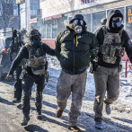 Agentes federales de inmigración matan a tiros a otra persona en Mineápolis