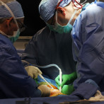 Once pacientes recuperan movilidad gracias a jornada solidaria de reemplazo de rodilla