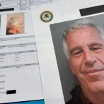 Revelaciones sobre Epstein derriban figuras clave en Europa, mientras impacto en EEUU es menor