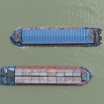 Miles de barcos chinos concentrados en formaciones geométricas despiertan interrogantes