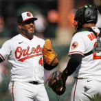 Samuel Basallo a la historia, primer jugador en culminar un partido bajo el sistema ABS